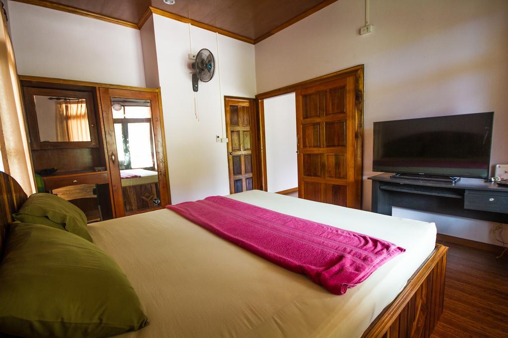 Bor Hin Resort Baan Tai Exterior foto