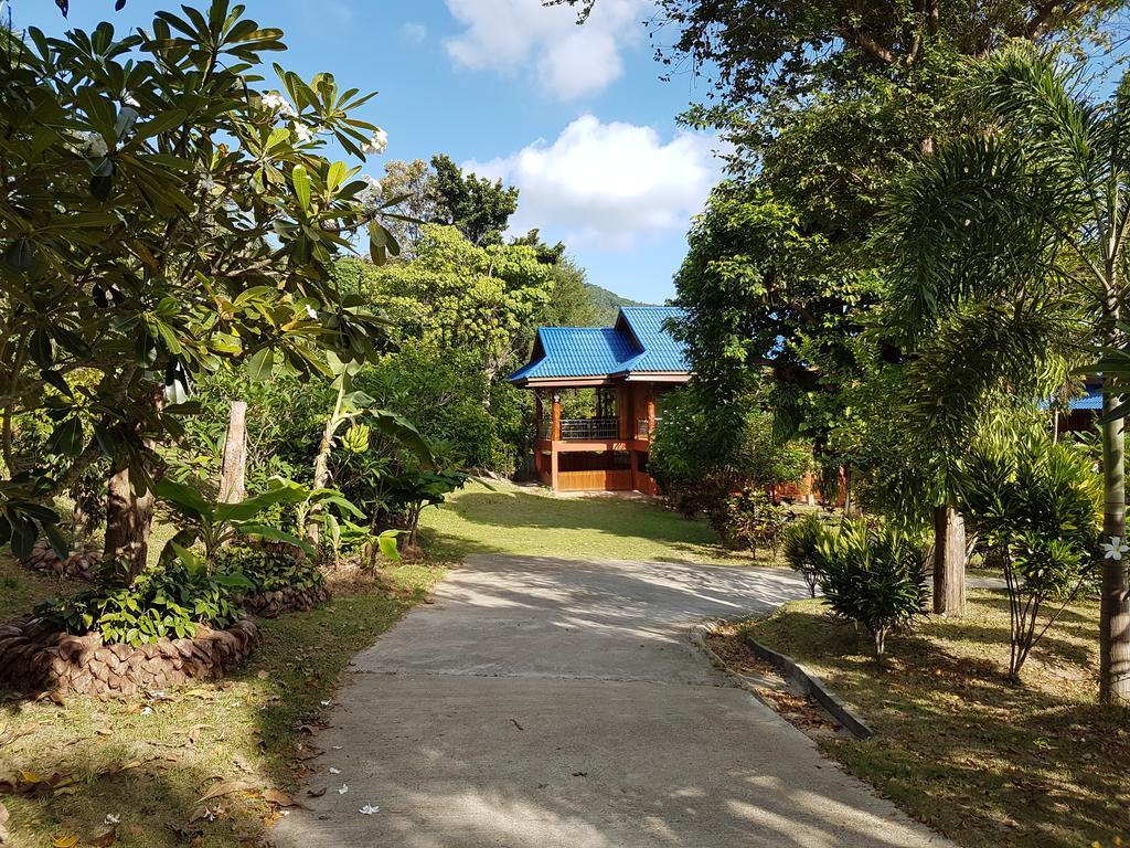 Bor Hin Resort Baan Tai Exterior foto