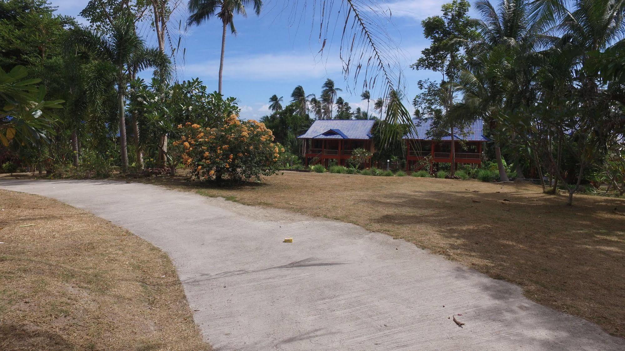 Bor Hin Resort Baan Tai Exterior foto