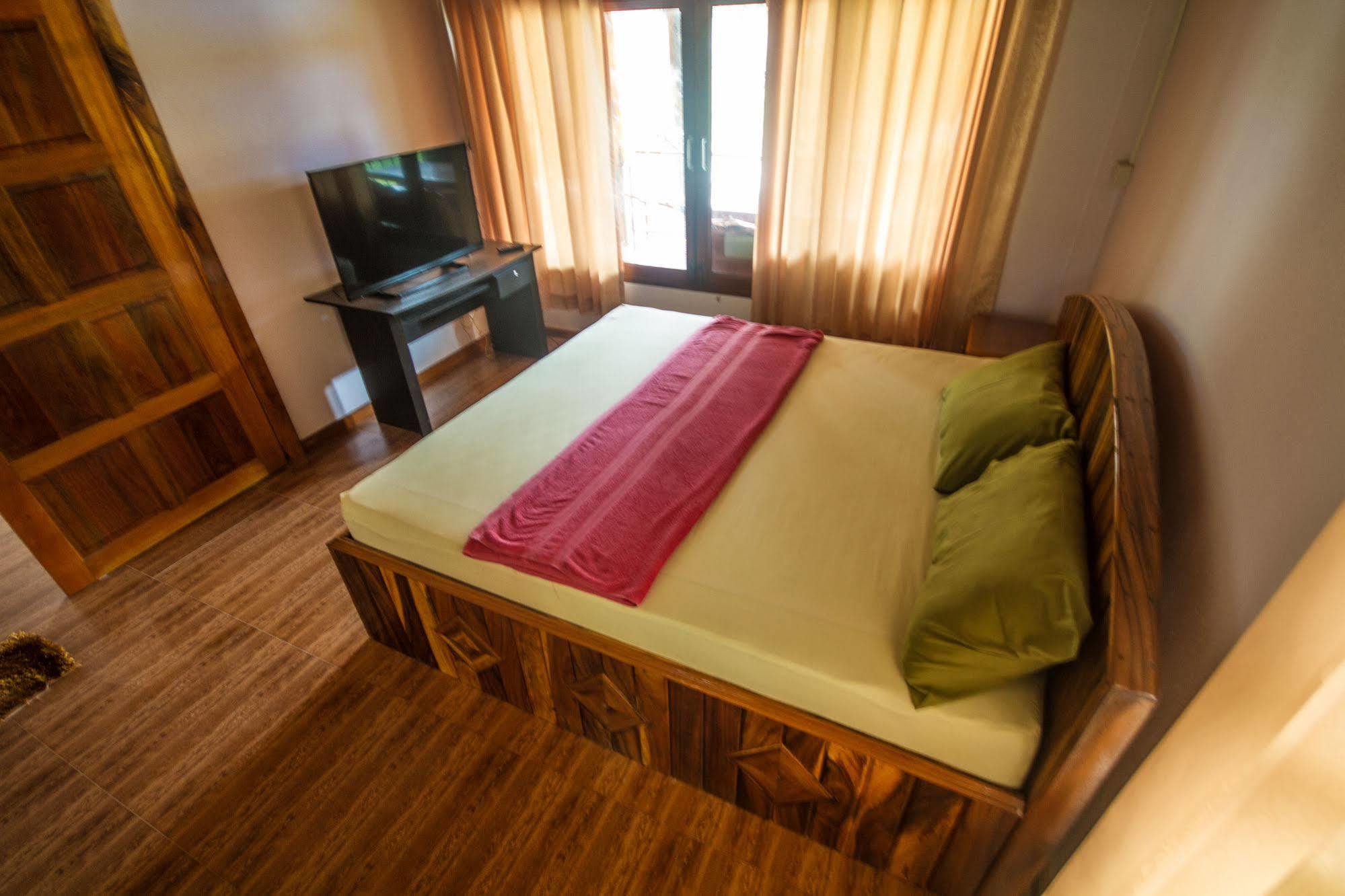 Bor Hin Resort Baan Tai Exterior foto