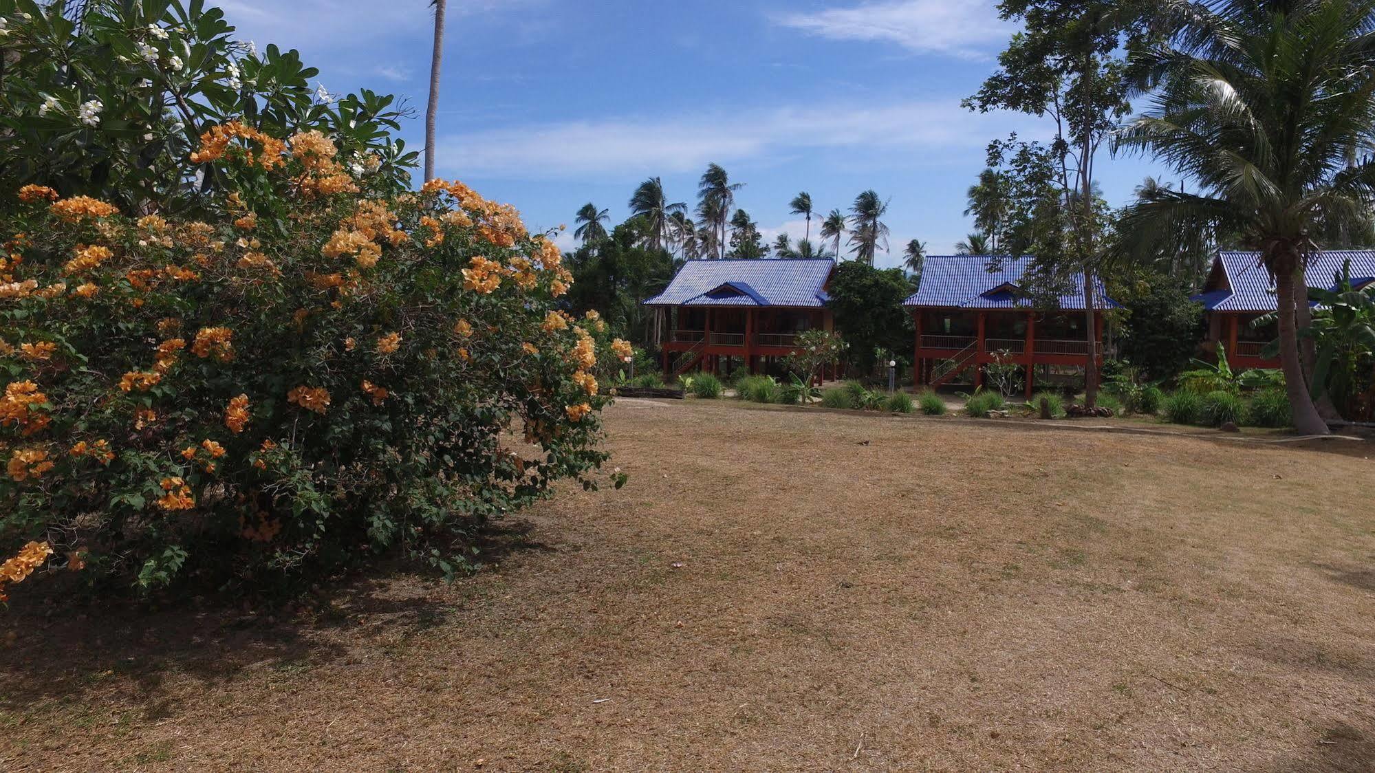 Bor Hin Resort Baan Tai Exterior foto