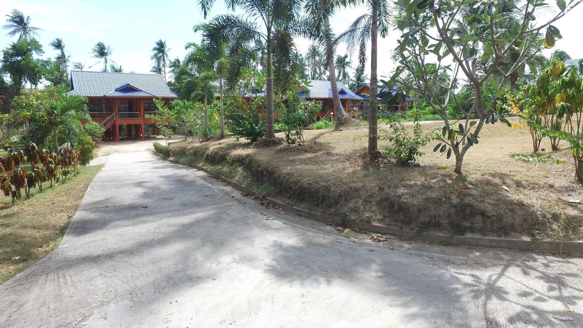 Bor Hin Resort Baan Tai Exterior foto
